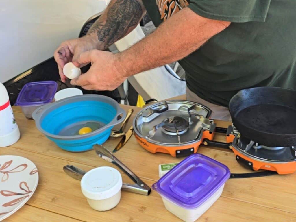 cast iron skillet recipes CRACKING AN EGG IN A BOWL