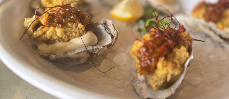 LUCKY SHUCK JUPITER FL | SEAFOOD, SIPS, & SCENIC BLISS
